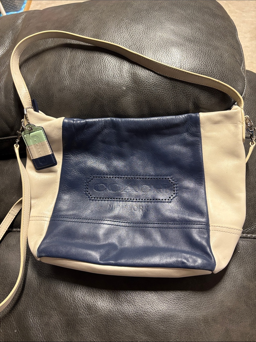 Coach Two-Tone Navy and Cream Leather Shoulder Bag with Tag